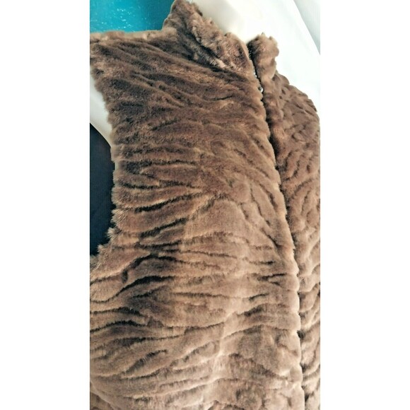 Vintage Bechamel Faux Fur Zip Up Lined Vest size Petite Medium - Picture 2 of 6